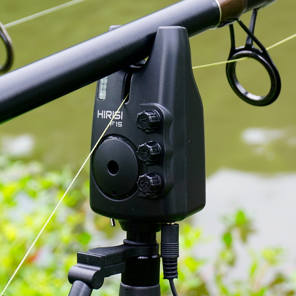 Hirisi F15-4 釣り用バイトアラーム LEDライト - Fish Alarm のレビューと価格
